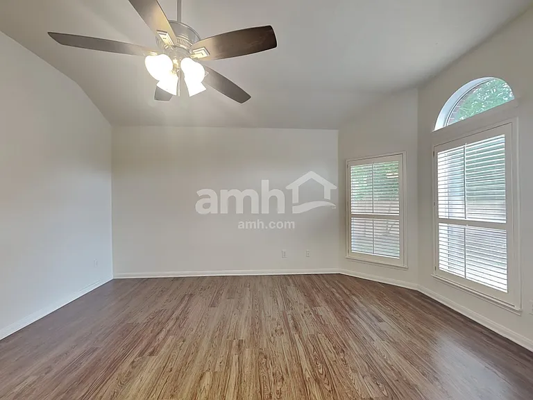 22327 Merabrook Dr — Photo 9