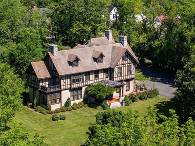 649 E Beverley St, Staunton, VA, 24401