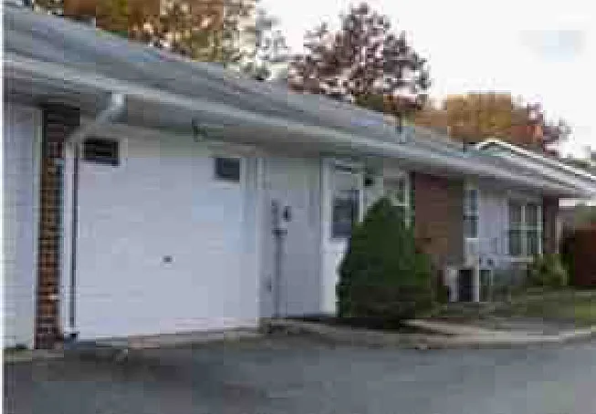 1255A Hamilton Ct photo 1