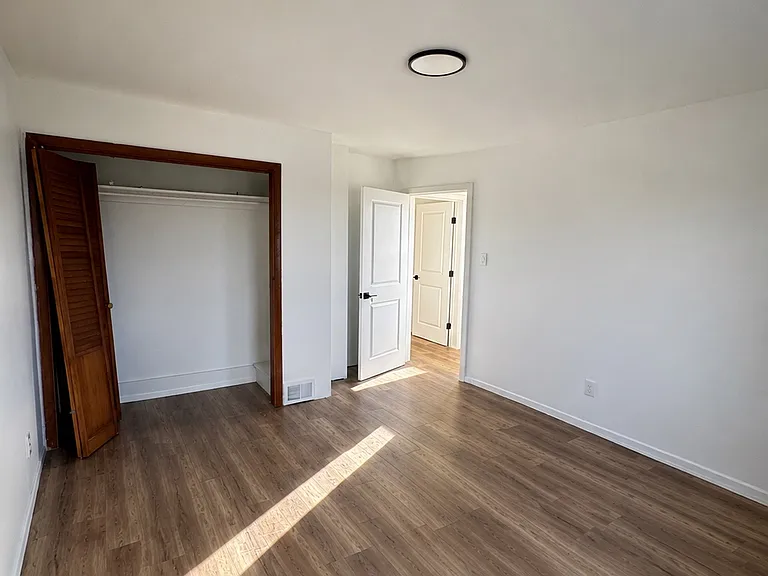 1101 Lysle Ave — Photo 10