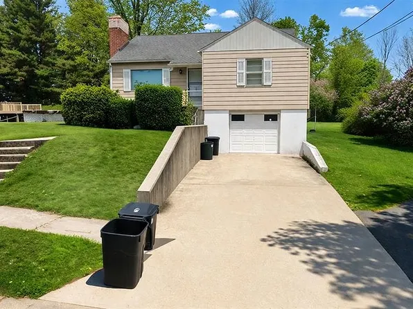 19 Lawrence Ave, Monticello, NY 12701