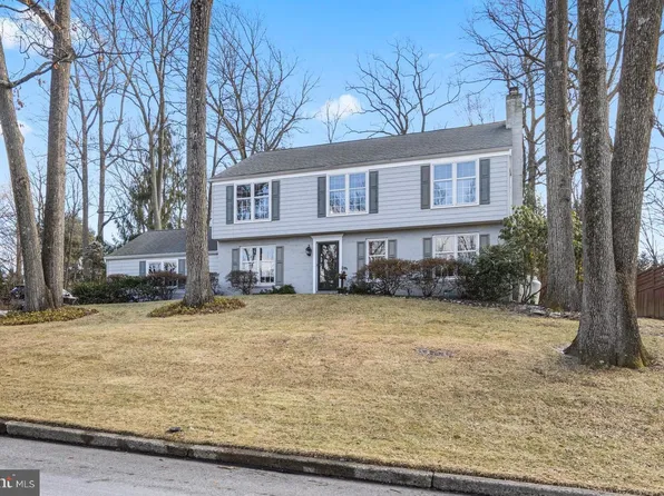 342 Colket Ln, Wayne, PA 19087