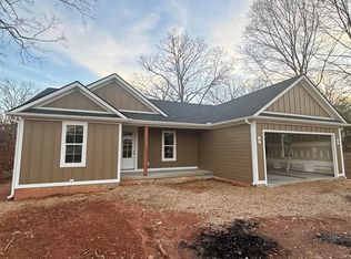 224 Boyce St, Landrum, SC 29356