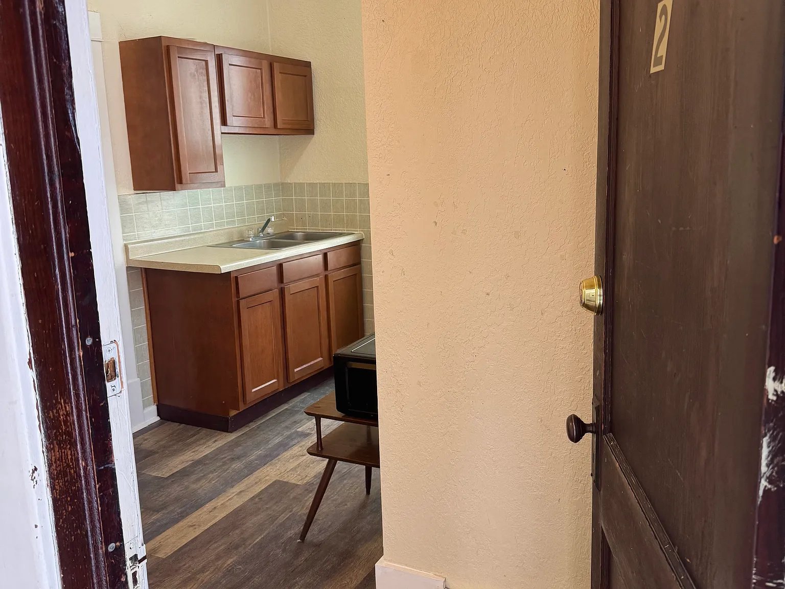 1 bed, 500 sqft, $1,050 — Photo 2