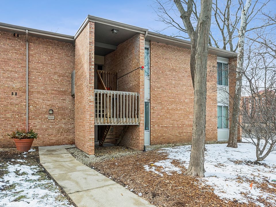 1st image of 6000 E Lake Dr APT 1D
