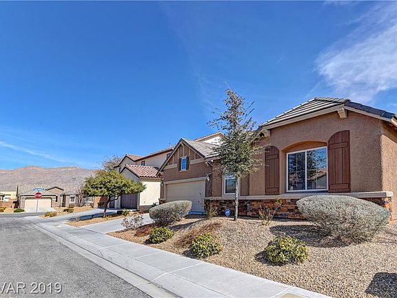 2nd image of 8224 Dragonfly Bush Ct