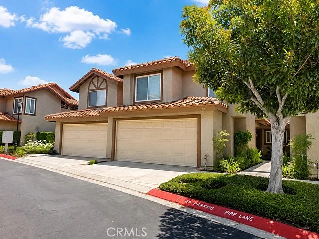 3 bed, 2.5 bath, 1508 sqft, $4,200 — Photo 1