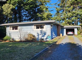 524 Madrona Ave, Port Orford, OR 97465