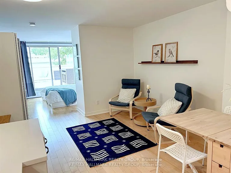 202 Saint Patrick St #12 — Photo 8