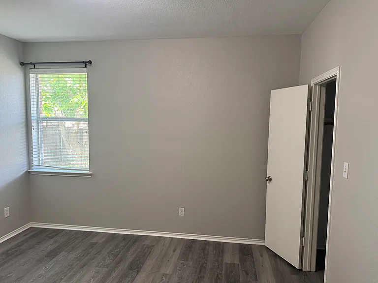 13509 Dove Ranch Rd — Photo 10