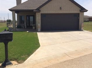 68 Windsor Ct, Lubbock, TX 79416