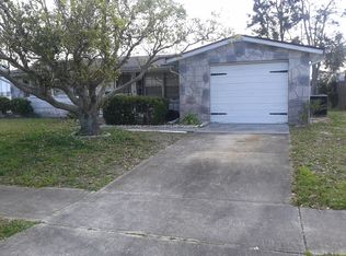 5648 Casino Dr, Holiday, FL 34690