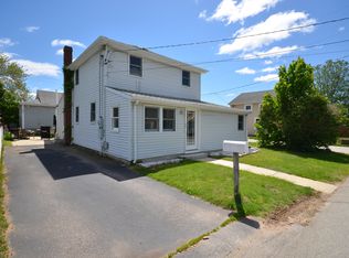 40 Portland Ave, Old Lyme, CT 06371