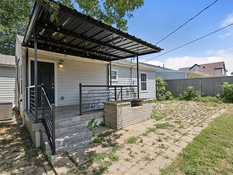 3222 Inwood Rd — Photo 3
