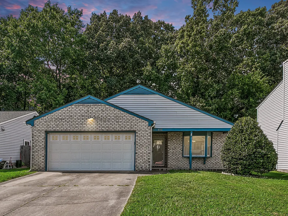 402 Westview Dr