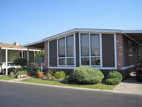 4th image of 349 Chateau La Salle Dr