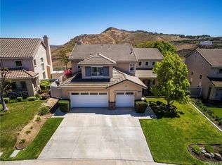 16450 Sun Summit Dr, Riverside, CA 92503