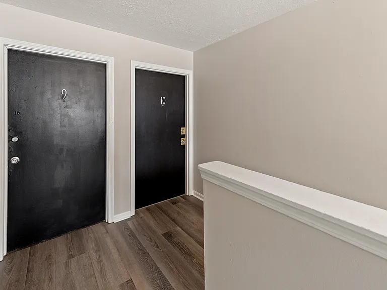 2601 Le Blanc Ct #10 — Photo 10