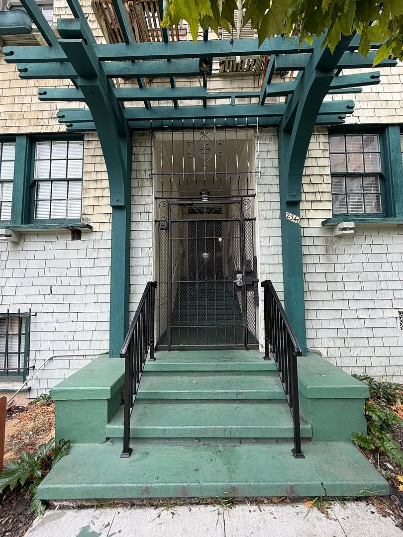 Katz E 2346 — Photo 2