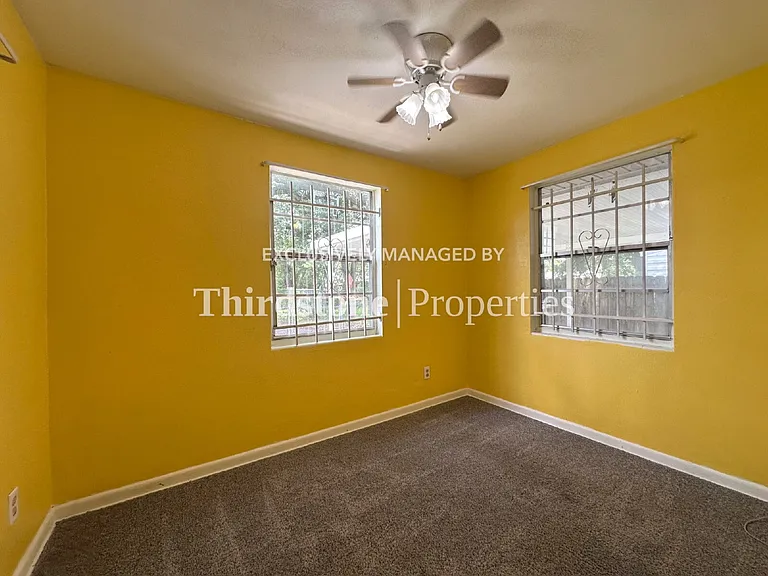 3317 Jones St — Photo 16