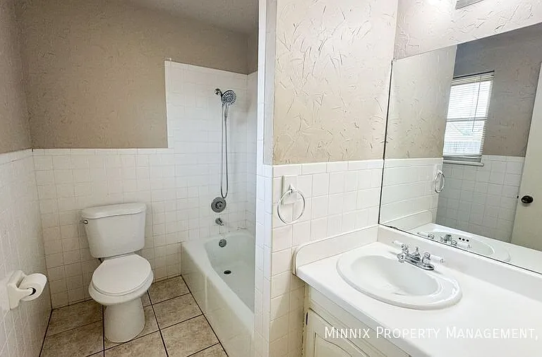 7820 Vernon Ave — Photo 28