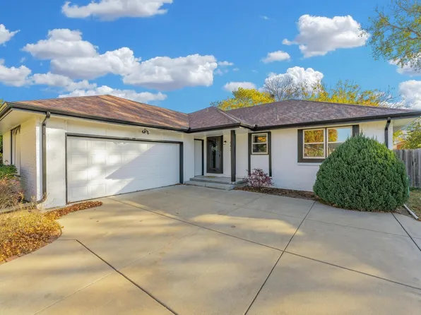 942 S Cooper St, Wichita, KS 67207