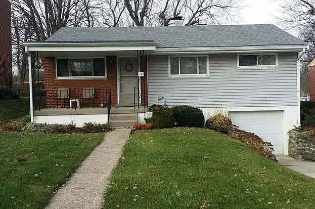 3 bed, 936 sqft, $1,500 — Photo 1