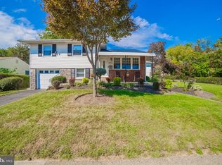 1101 Wynnbrook Rd, Secane, PA 19018