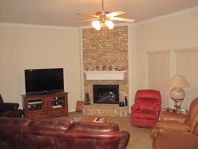 1st image of 1057 Estates Dr