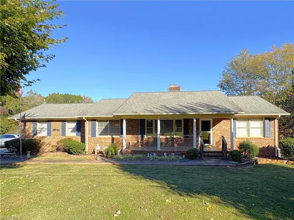 613 Barker Rd, Reidsville, NC 27320