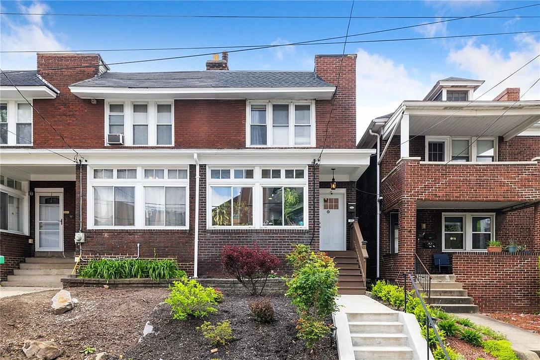 387 Gross St photo 1