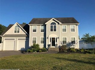 23 Wolf River Run, Gorham, ME 04038