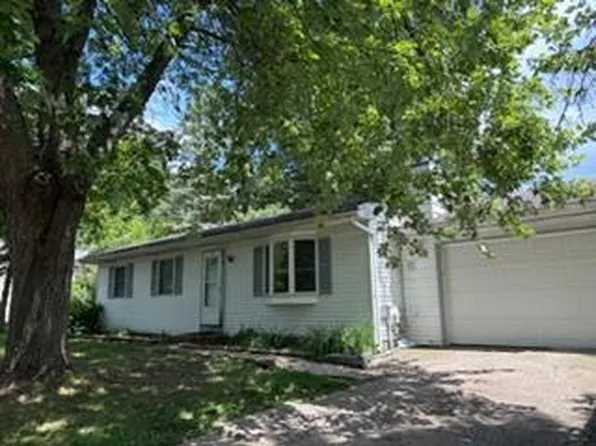 2116 Chaparral St, Kalamazoo, MI 49006