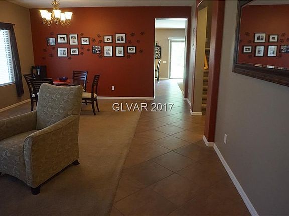 3rd image of 158 Voltaire Ave
