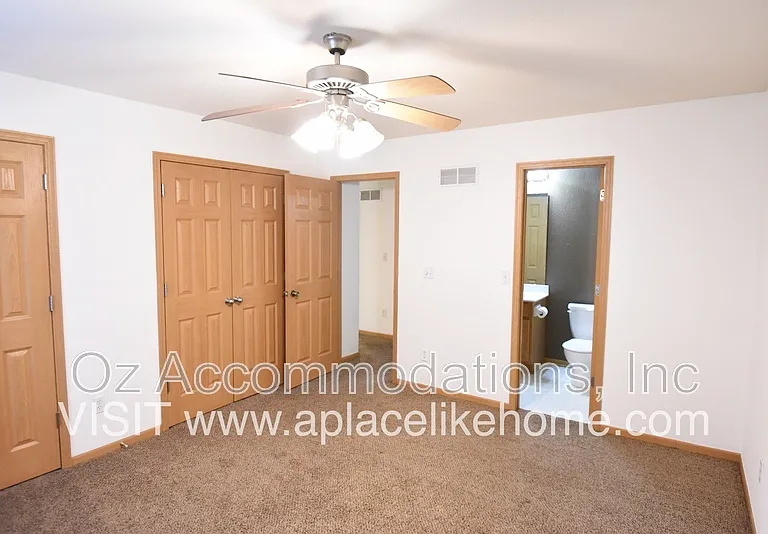 8626 N Cleveland Ln — Photo 13