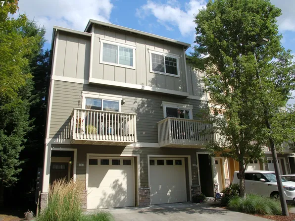 18445 SW Stepping Stone Dr, Beaverton, OR 97003