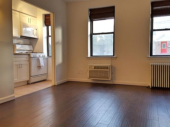 4th image of 21511 48th Ave APT 1B