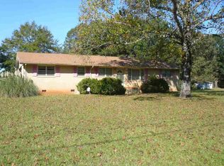 4087 Parris Bridge Rd, Boiling Springs, SC 29316