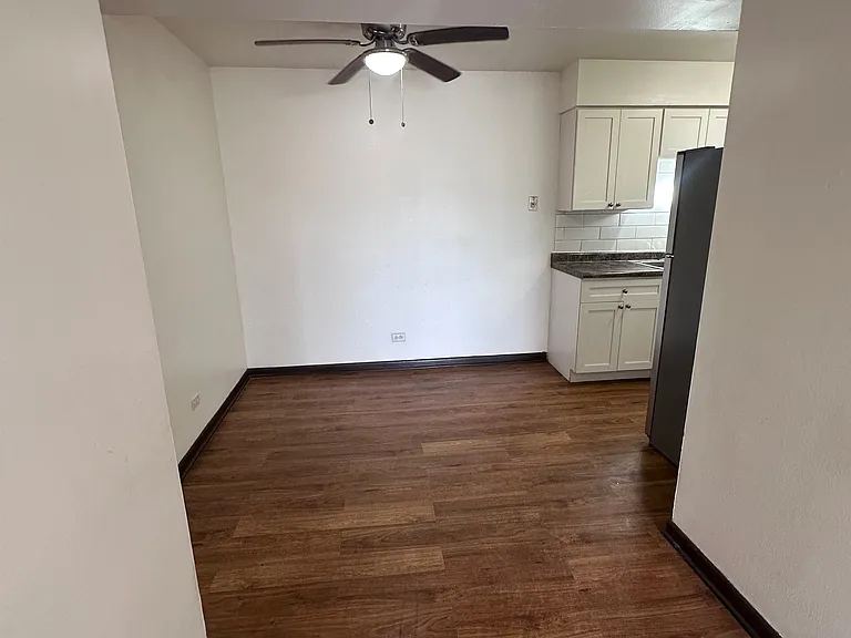 2143 175th St #6 — Photo 3
