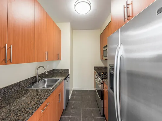 Rented by Chelsea Tower | media 7