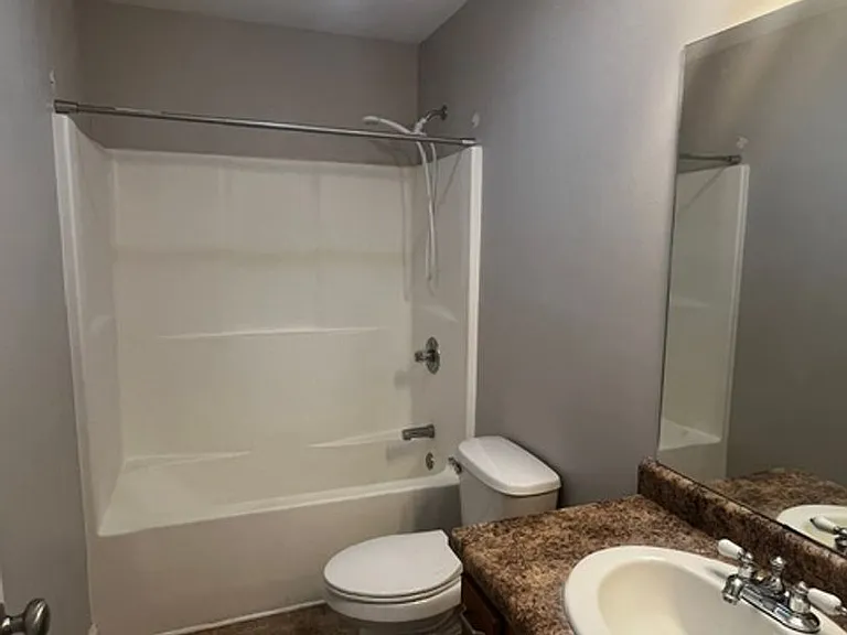 1916 Palma Way — Photo 16