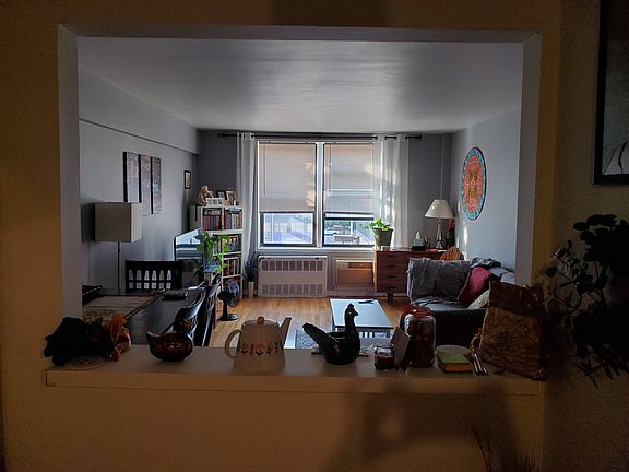 3rd image of 175-45 88th Ave #5T