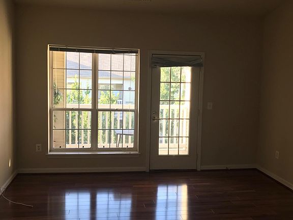 2nd image of 4550 Strutfield Ln APT 2426
