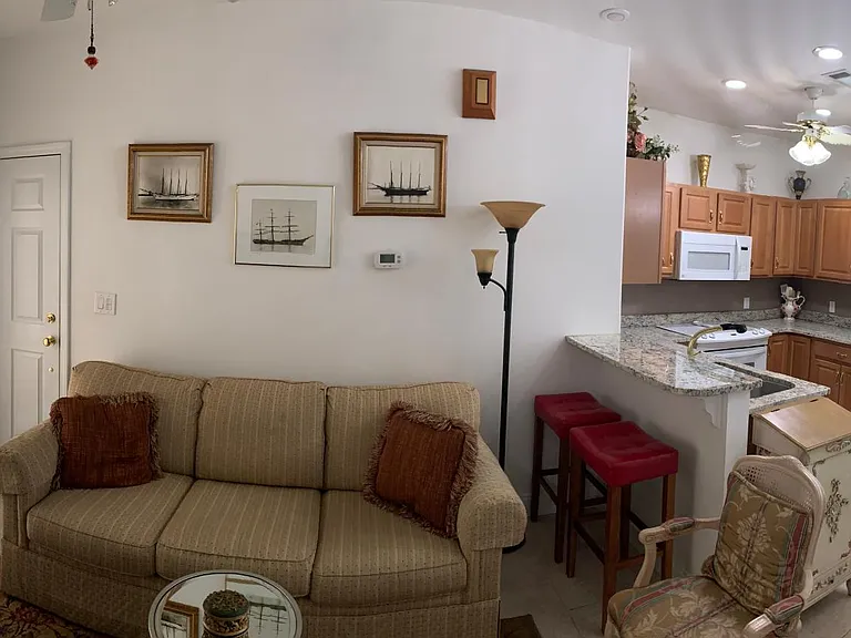 411 W Intendencia St — Photo 4