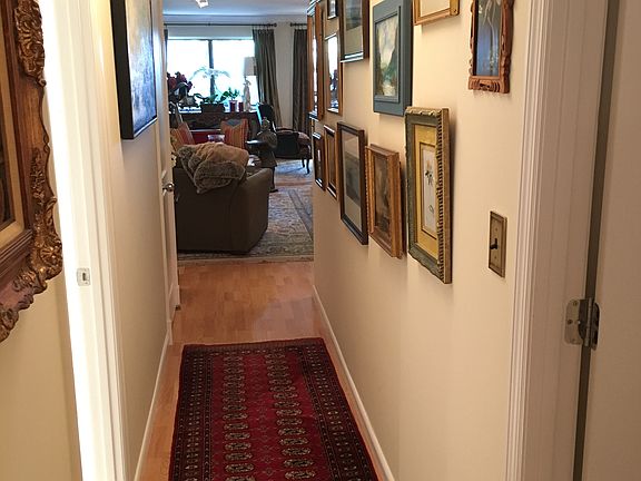 4th image of 602 Kemeys Ave
