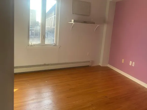 22-71 33rd Street image 5 of 10