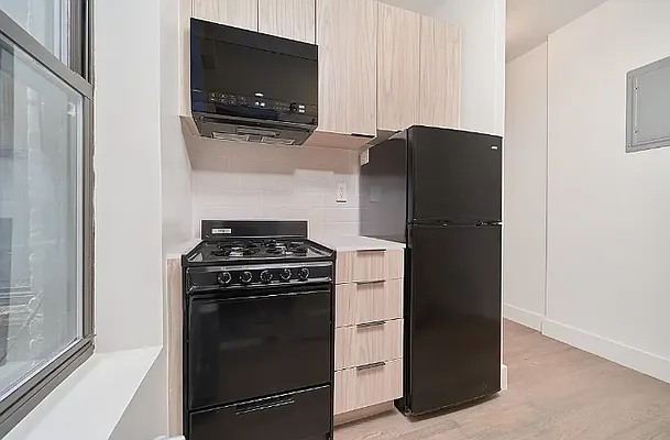 Rented by Living New York | media 14