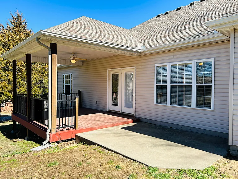 15 Mills Dr — Photo 30