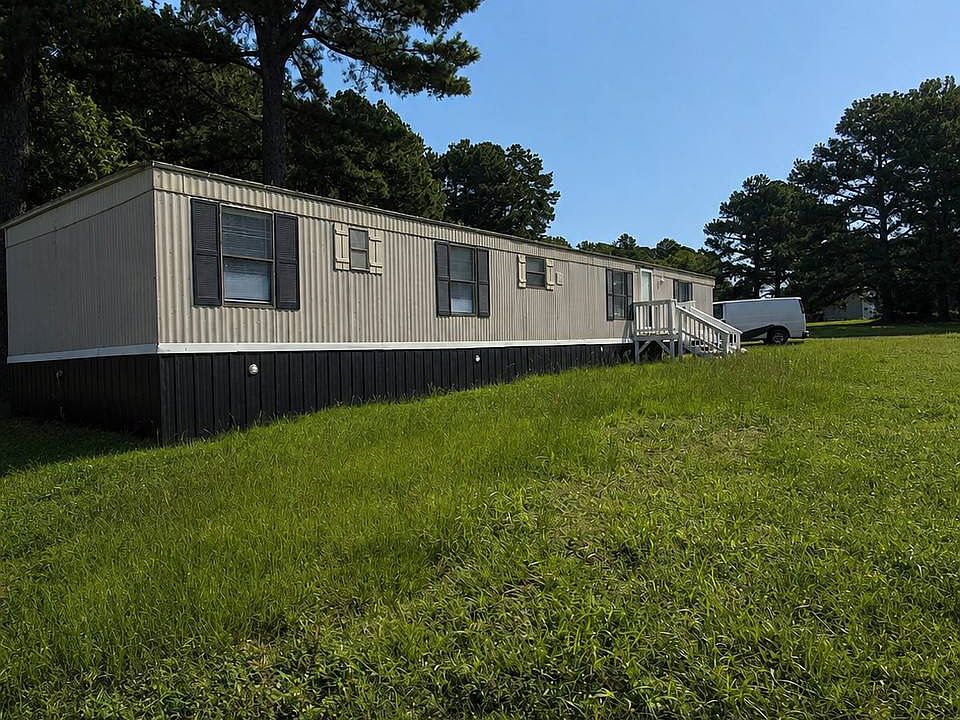 1st image of 536 Abbott Rd #6