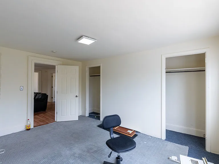 203 Hamilton St — Photo 8